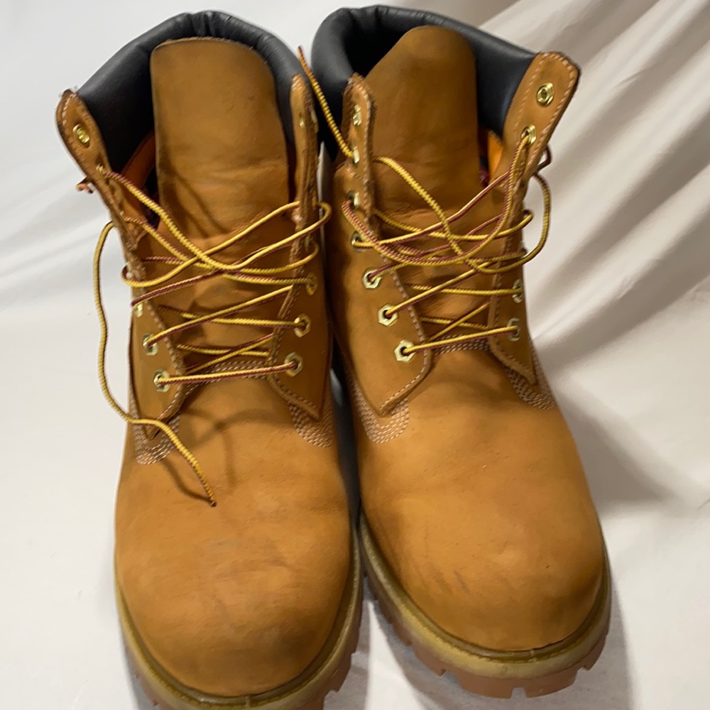 Timberlands Butter Boots